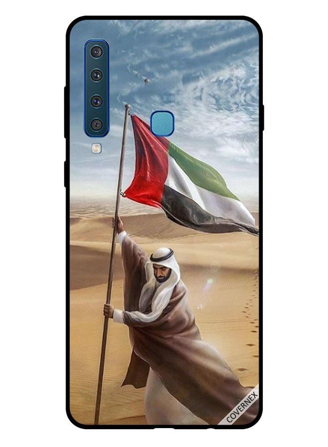 كوفرنيكس غطاء حماية واقٍ بتصميم صورة للشيخ زايد وهو يغرس علم الإمارات لهاتف سامسونج جالاكسي A9 لعام 2018 متعدد الألوان - Image 1