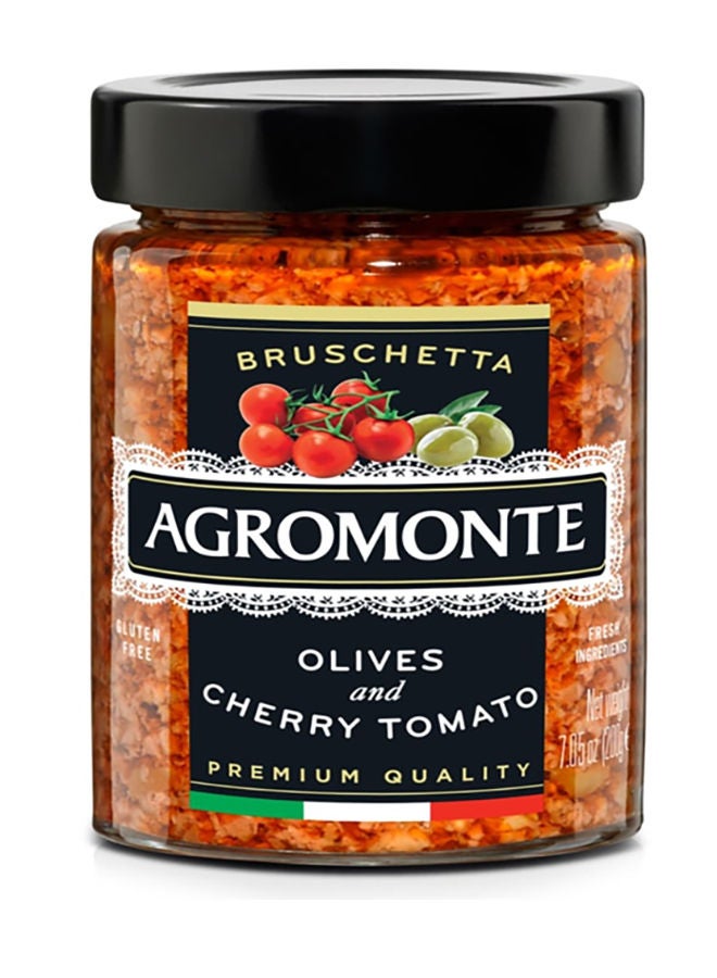 طماطم كرزية مع صلصة الزيتون بروشيتا