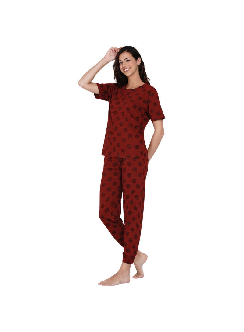 Printed Nightwear Pyjama Set Maroon - v1630560127/N49661494V_5