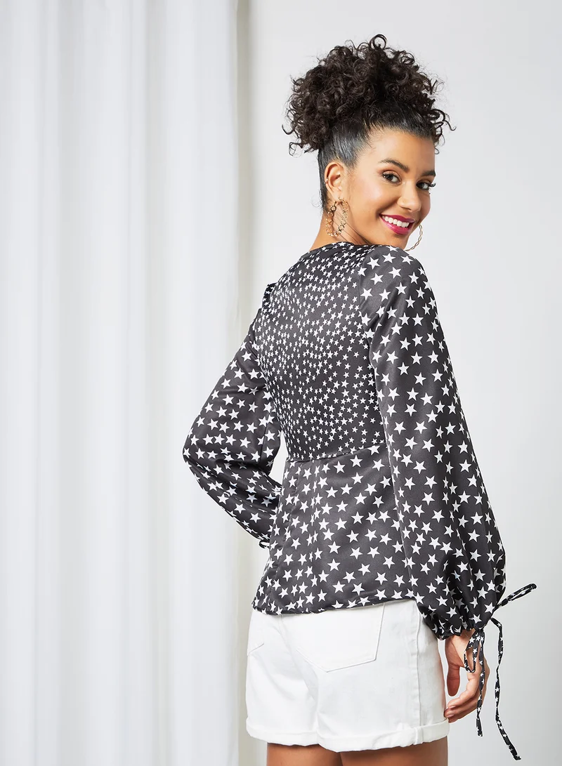 Sivvi x GenM Star Print Ruffle Sleeve Top Black