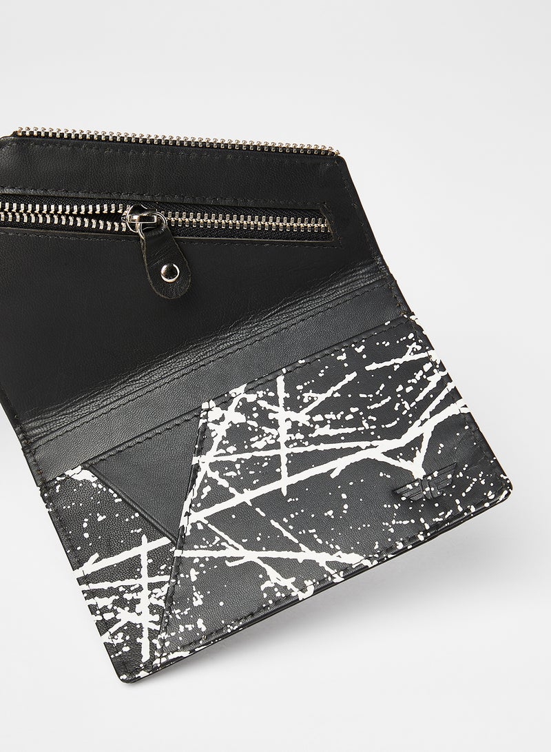 Red Tape Casual Men Leather Card Holder Black  - Image 4