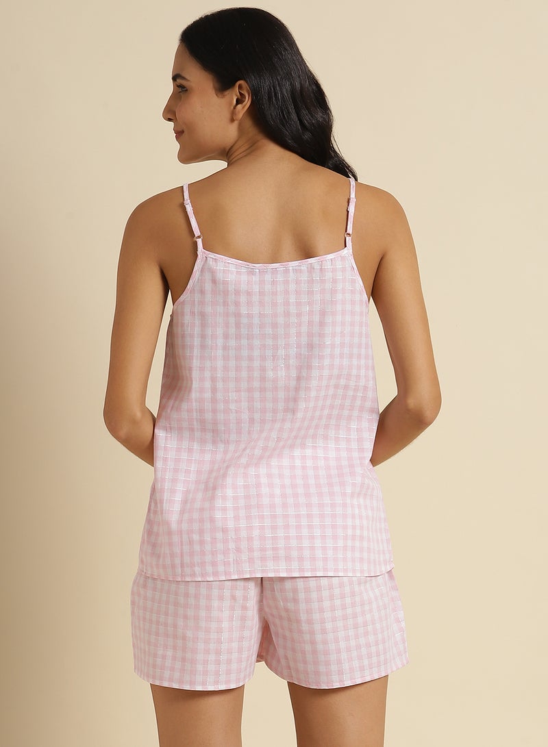 Aila Stylish Vest And Shorts Set Pink/White  - Image 2