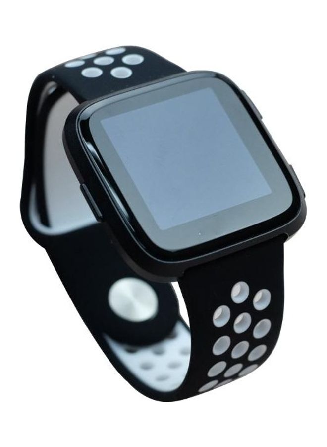 BGM Silicone Replacement Band For Fitbit Versa 3 Black/White - Image 4