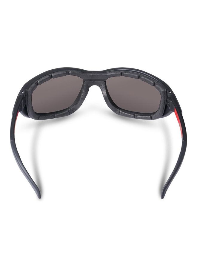 Milwaukee Polarised Premium Safety Glasses Black/Red/Clear 22.5x12.1x4.5cm  - Image 4