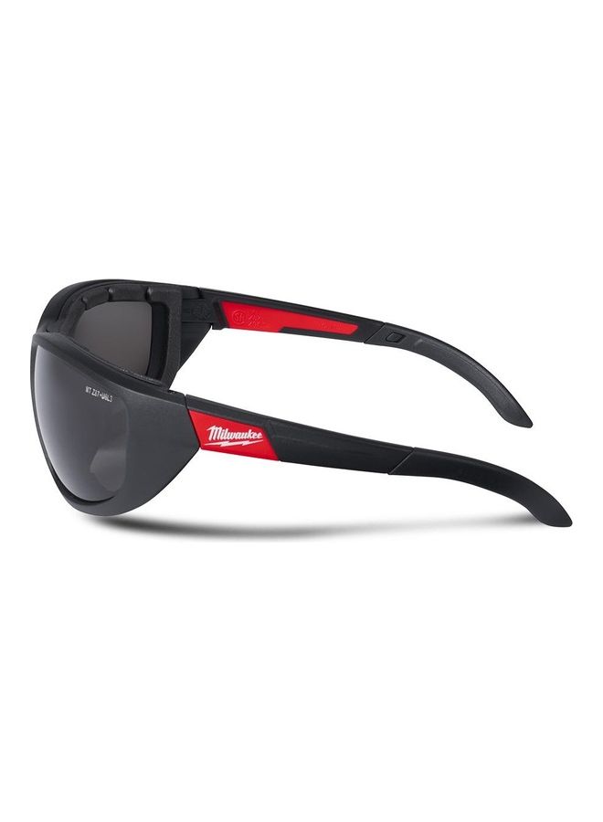 Milwaukee Polarised Premium Safety Glasses Black/Red/Clear 22.5x12.1x4.5cm  - Image 5