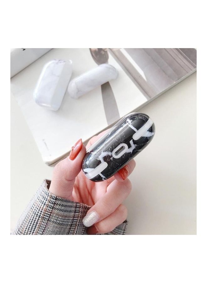 بي جي إم غطاء حماية واقي بتصميم رخامي لسماعات أبل آيربودز برو أسود/ أبيض - Image 2