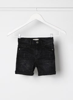 Ripped Black