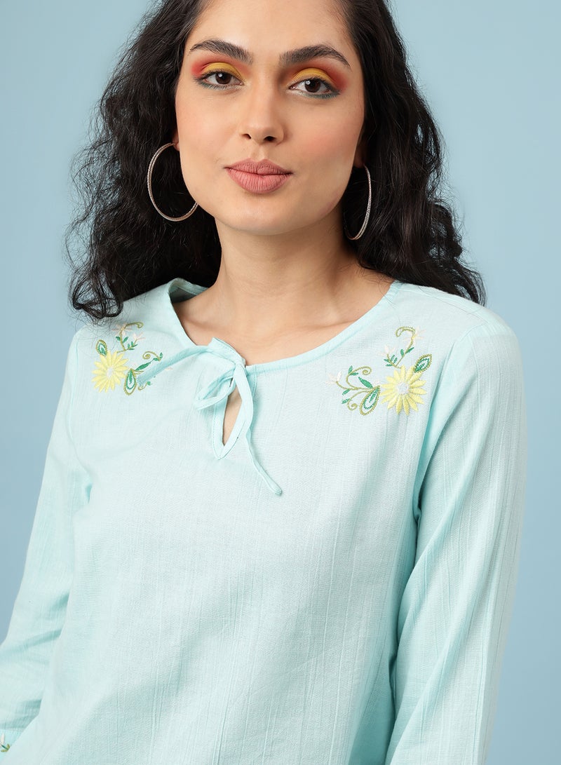 Aila Casual Bell Sleeve Top Light Green - Image 4