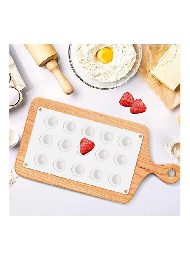 شو وو قالب من السيليكون مع 15 تجوفات على شكل فراولة أبيض 29 x 17سم - Image 5