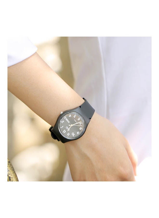 Q&Q - Resin Analog watch A212J004Y - Image 1