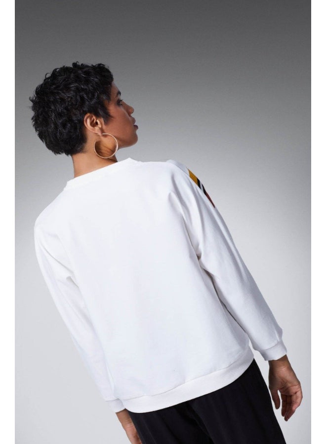 RINA Striped Detail Sweatshirt White - Image 2