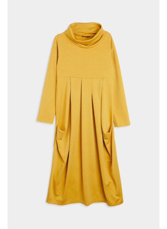 RINA Stand Alone Midi Dress Yellow - Image 4