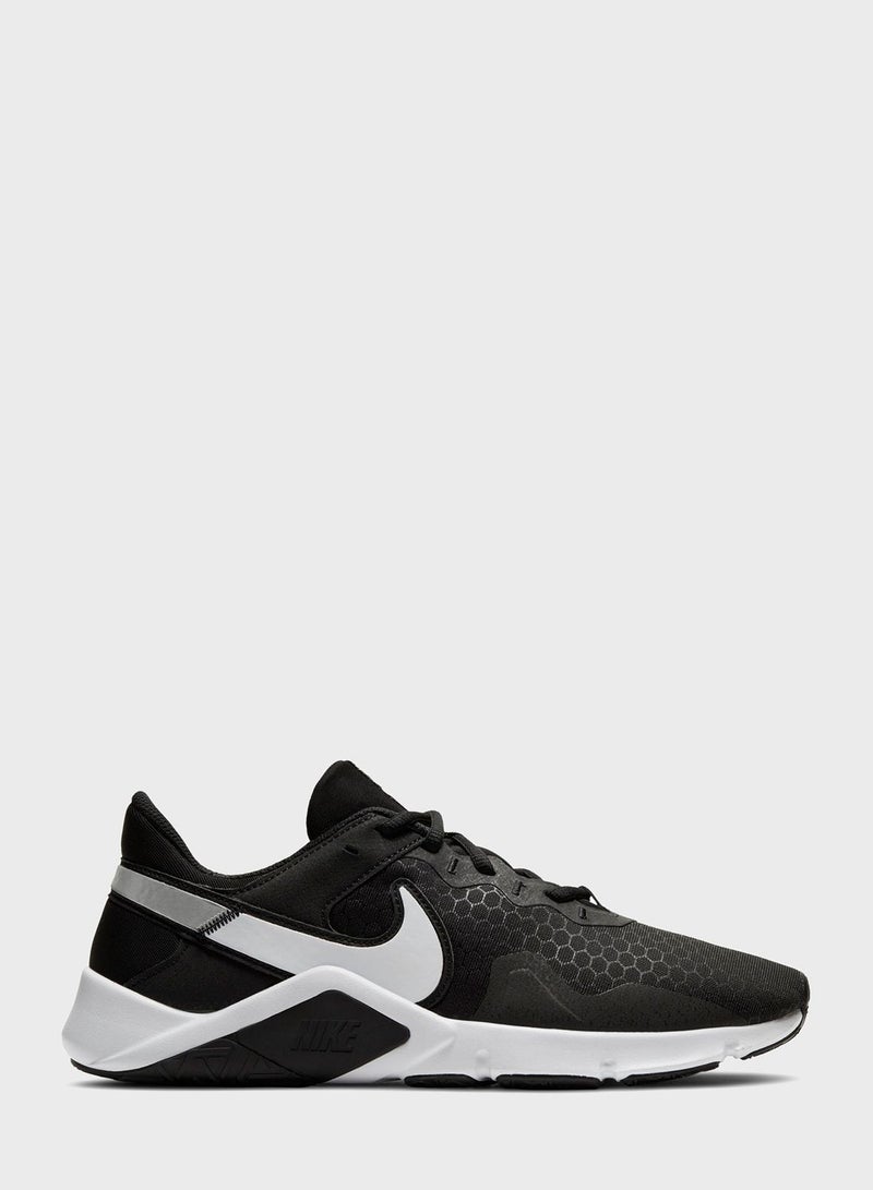 Nike Men's Legend Essential Sport Shoes Black/White  - Image 1