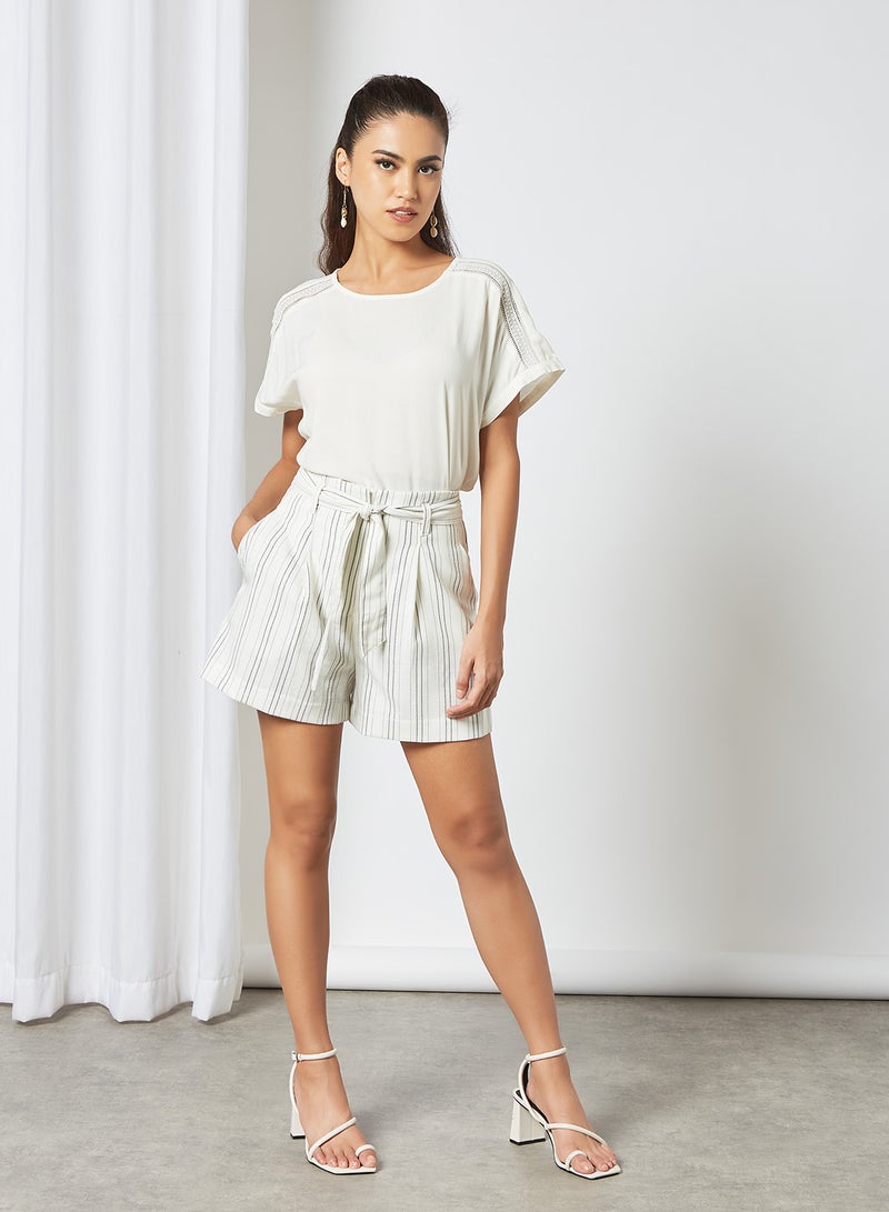 NEW LOOK - Striped Belted Shorts White - Image 1