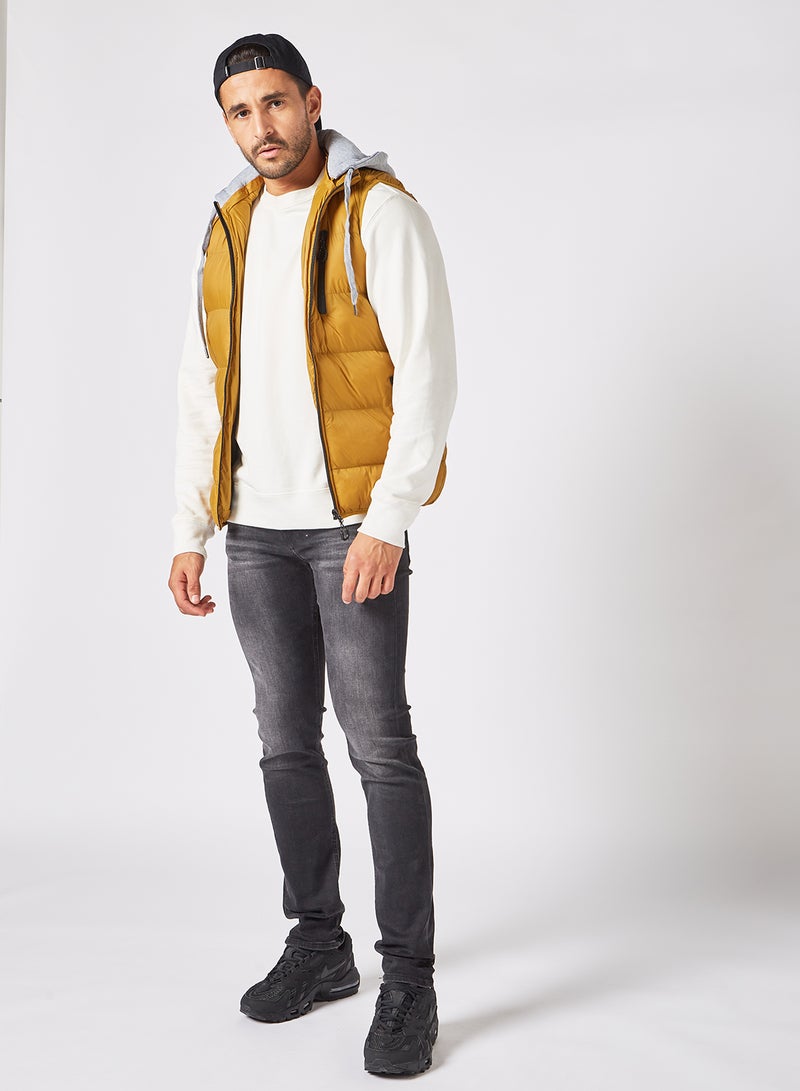 Men's Casual Contrast Hooded And Side Pockets Detail Puffer Vest Jacket Yellow - v1631797318/N47146658V_3