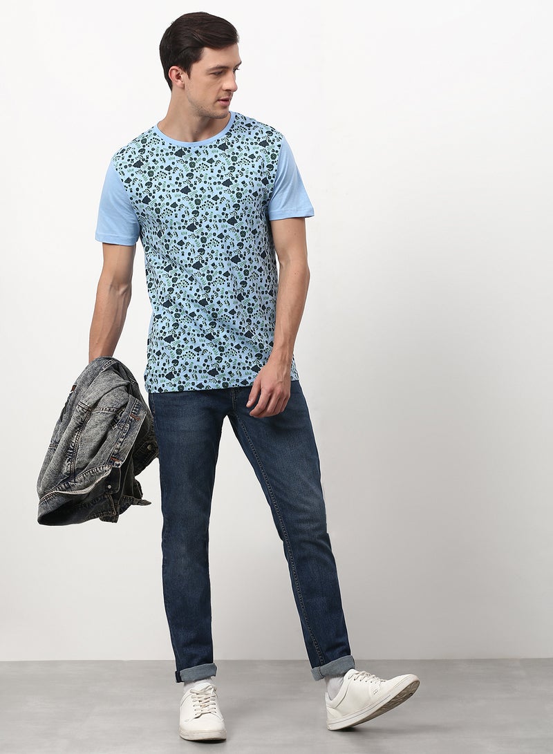 ABOF Floral Printed Regular Fit Crew Neck T-Shirt Blue/Black  - Image 3