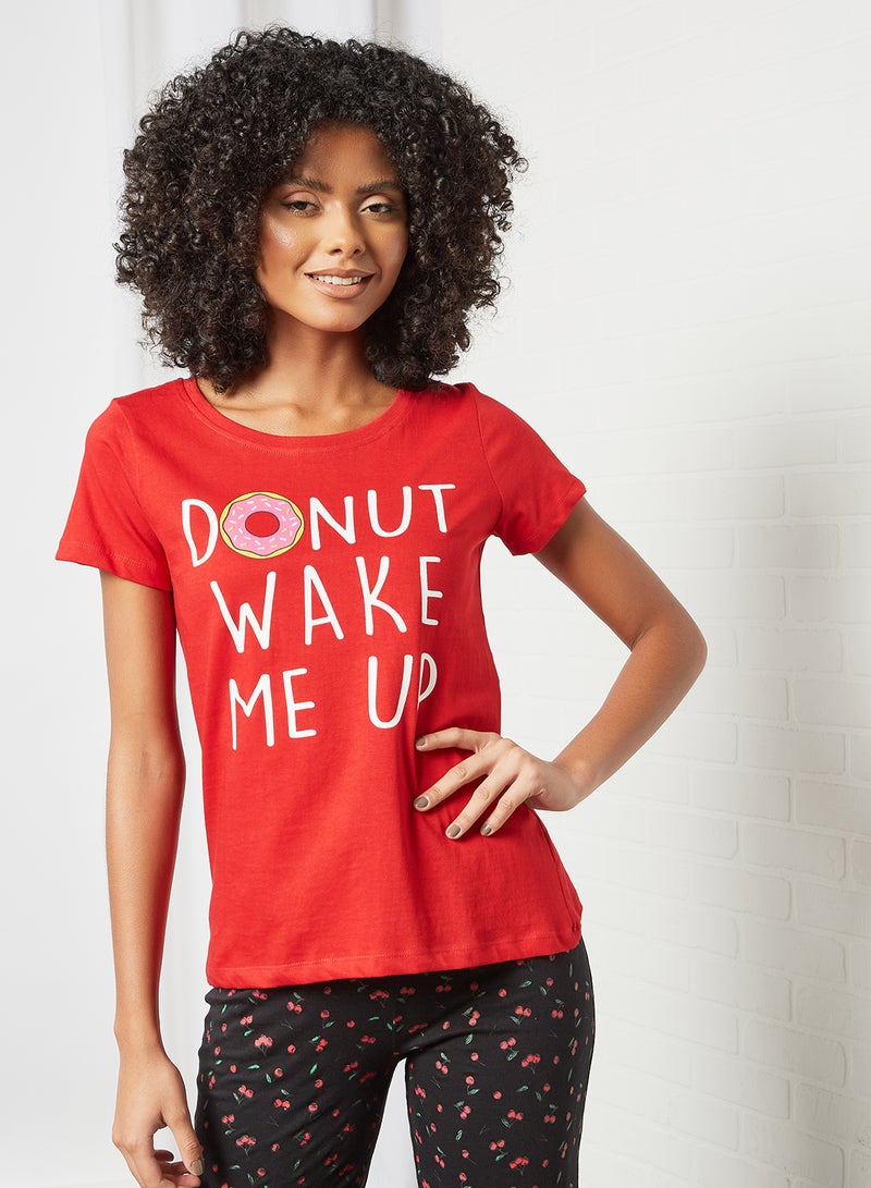 DELA Slogan Printed Loungewear T-Shirt Red - Image 1