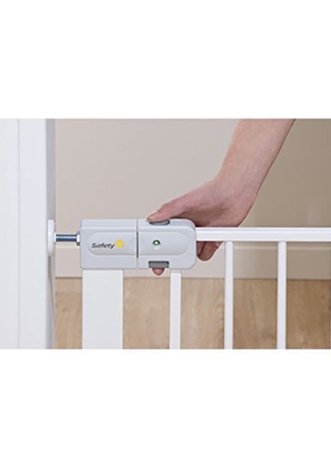 Safety 1st U-Pressure Fit Auto Close Door Gates White - Image 2