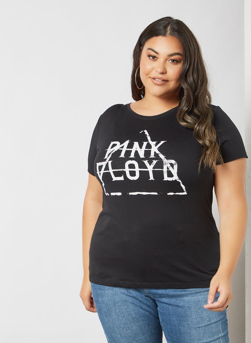 Only Carmakoma - Plus Size Text Print T-Shirt Black - Image 1