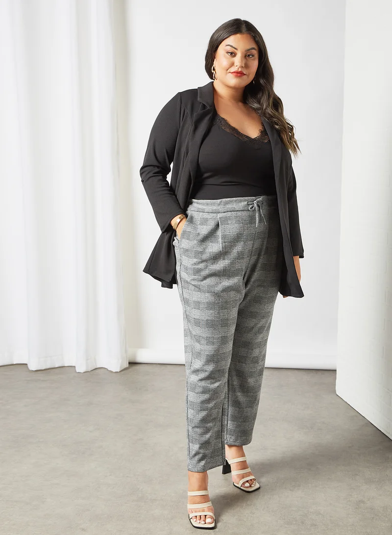 Vero Moda Curve Plus Size Lace Detail Top Black