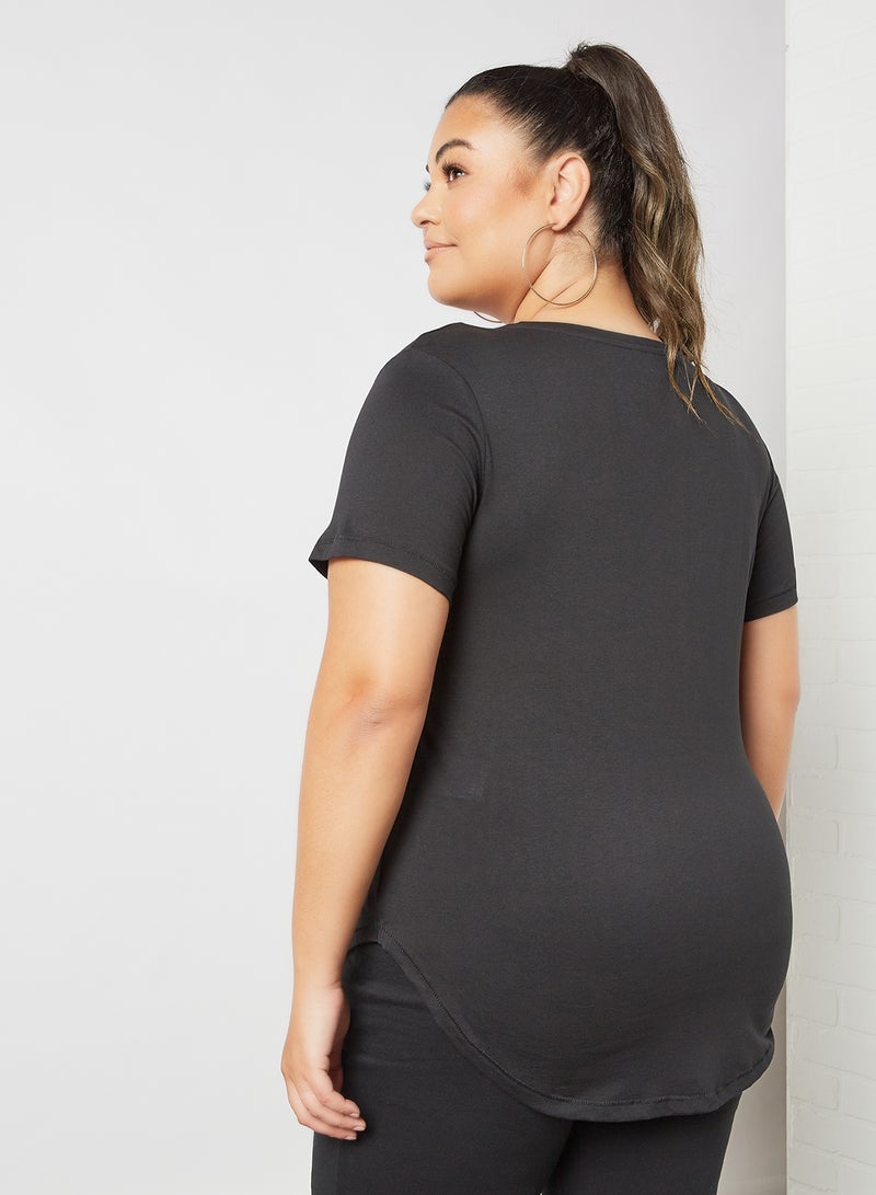 Only Carmakoma - Plus Size Slogan Print T-Shirt Black - Image 1