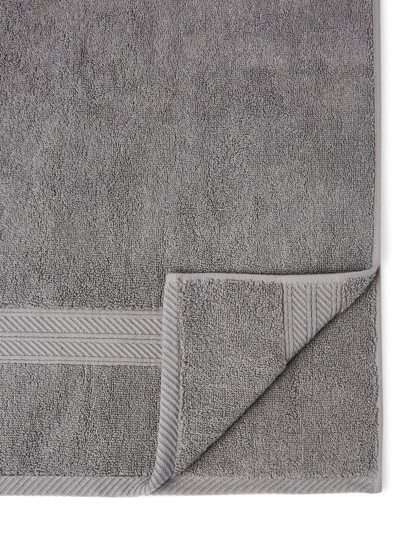 هوم تاون طقم خيوط غزل قطنية 100% مصبوغة من قماش الجاكار مكون من 6 قطع، مزركش على شكل ورقة ثلاثية الأوراق، 500 جم/م2 رمادي/ أبيض - W034 68 x 137/41 x 71/33 x 33سم - Image 2