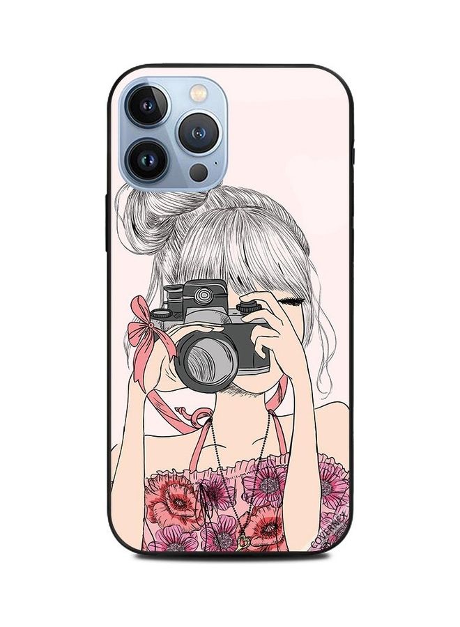 كوفرنيكس غطاء حماية بطبعة فتاة تلتقط صورة لهاتف أبل آيفون 13 برو ماكس متعدد الألوان - Image 1
