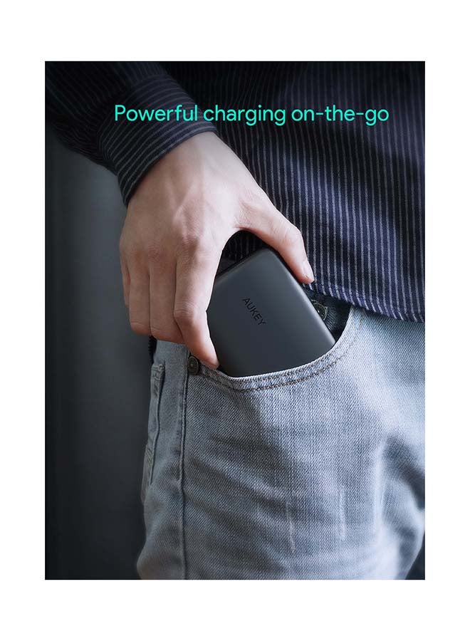 Aukey 10000.0 mAh PB-N73 USB C Slim Power Bank 15W Portable Charger Black - Image 4