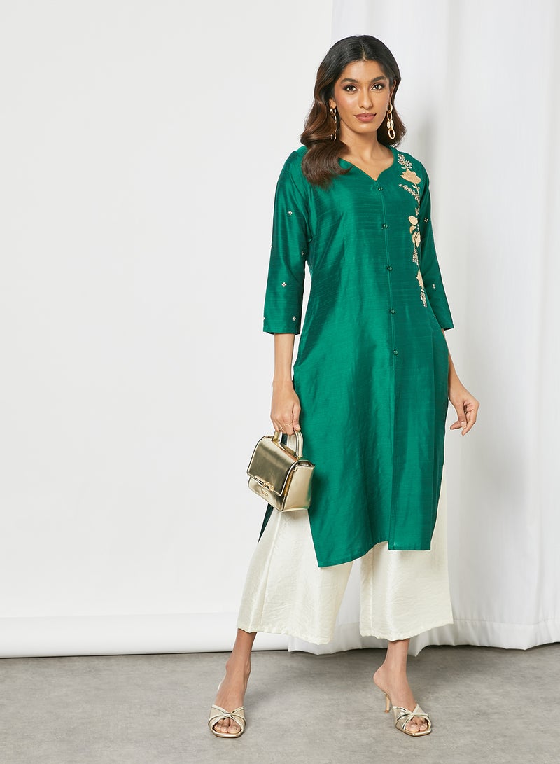Zyna Fashion - Trendy Hand Embroidered Sweetheart Neck Kurta Green - Image 1