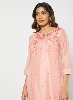 Floral Handwork Kurti Pink - v1633081759/N49889078V_3