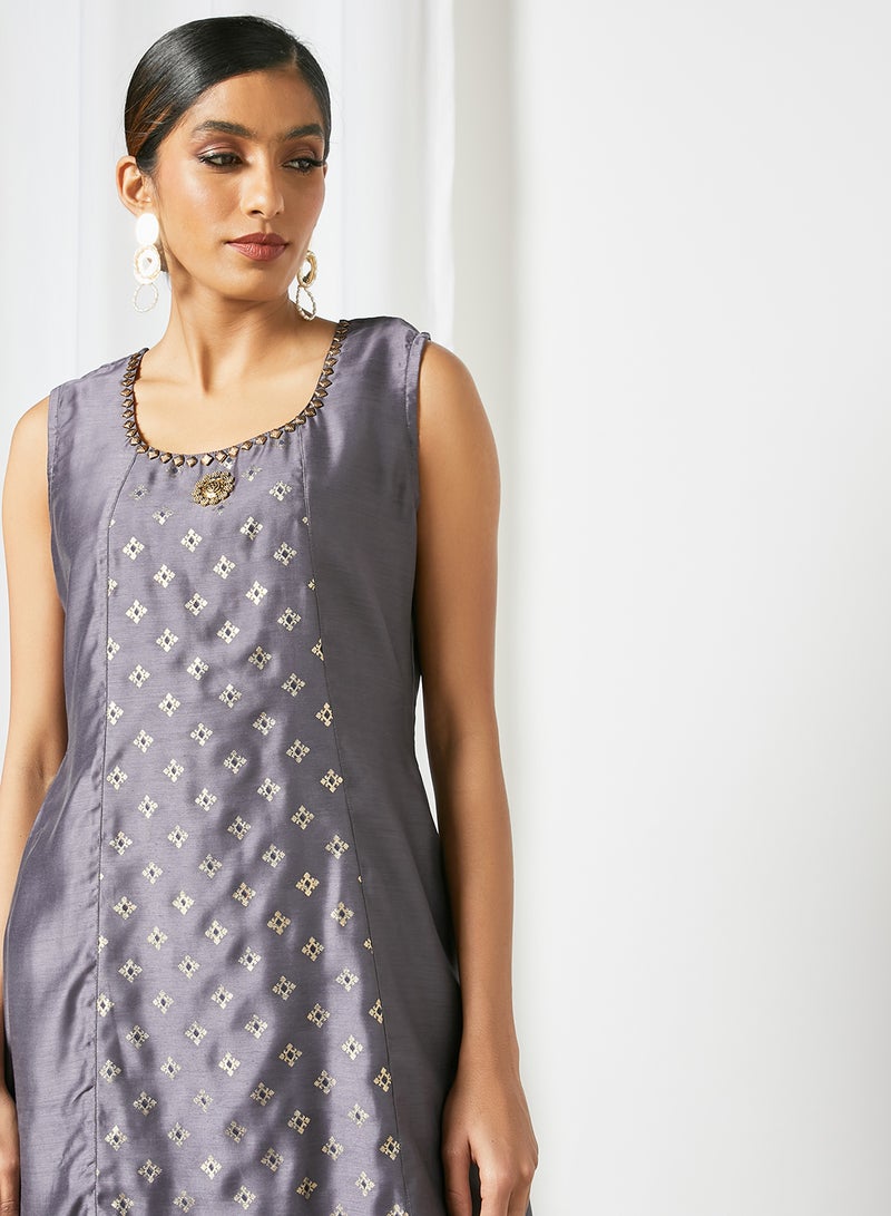 Zyna Fashion - Unique Frill Pattern Sleeveless Kurta Grey - Image 1