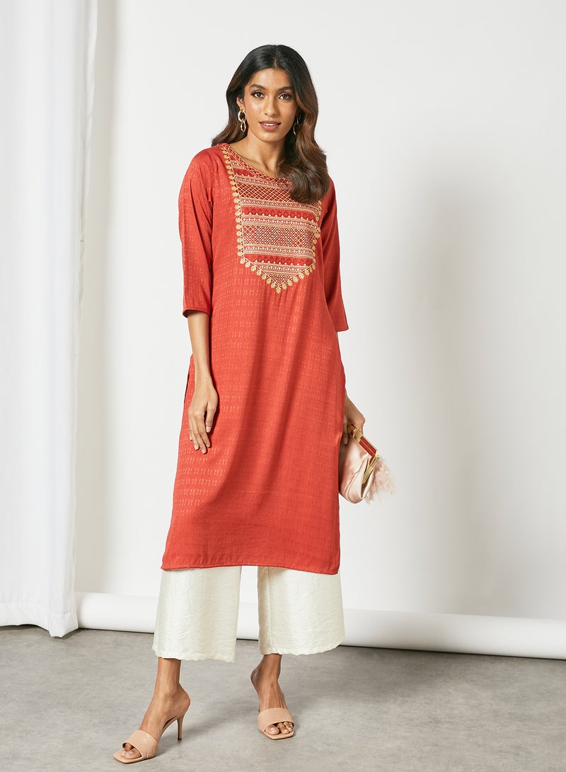 Zyna Fashion - Trendy Elegant Round Neck Kurta Red - Image 1