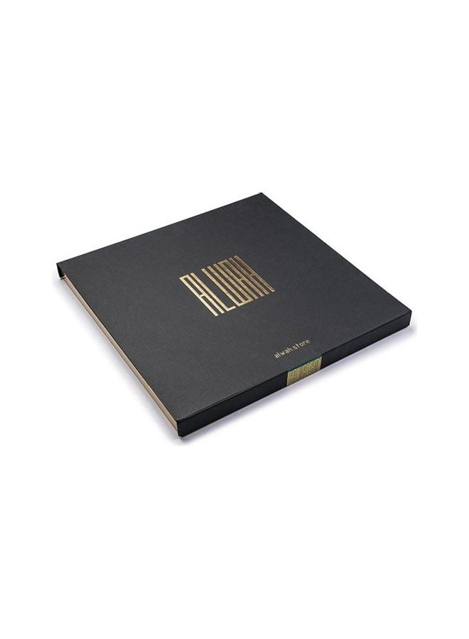 جاكارو ذا أوريجينال لعبة لوحية قابلة للطي من الجلد الأبيض مناسبة لأربعة لاعبين مع بطاقات ورخام، لعمر 12 سنة فما فوق - Image 3