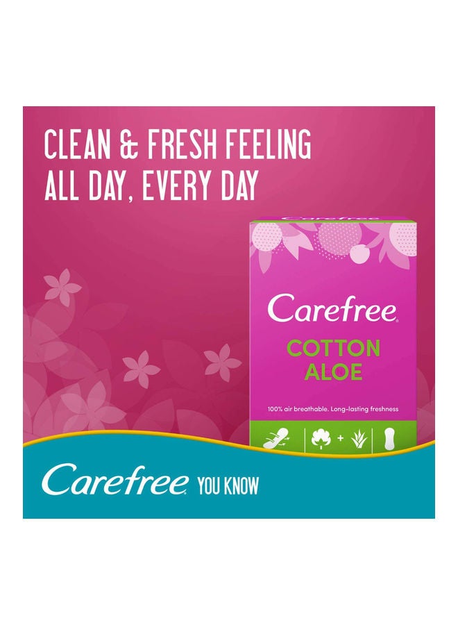 Carefree - Pack of 30 Daily Panty Liners, Cotton, Aloe White 250grams - Image 1