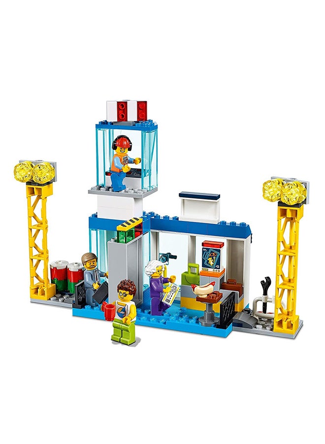 LEGO - 60261 Central Airport V29 3+ Years - Image 1