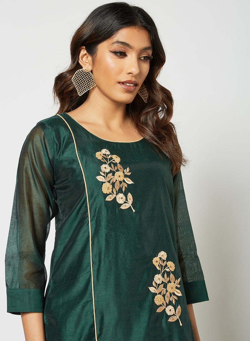 Zyna Fashion - Trendy Embroidered Handwork Mid Length Kurti Green - Image 1