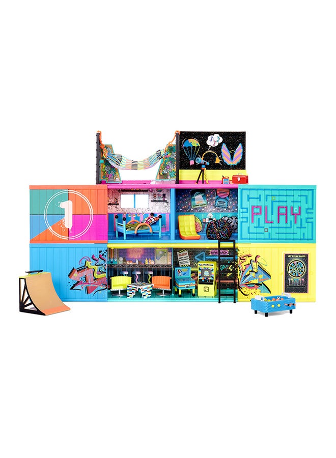L.O.L. SURPRISE! - Clubhouse Playset with 40+ Surprises and 2 Exclusives Dolls For Kids, 3+ Years 6x22x14inch - Image 1