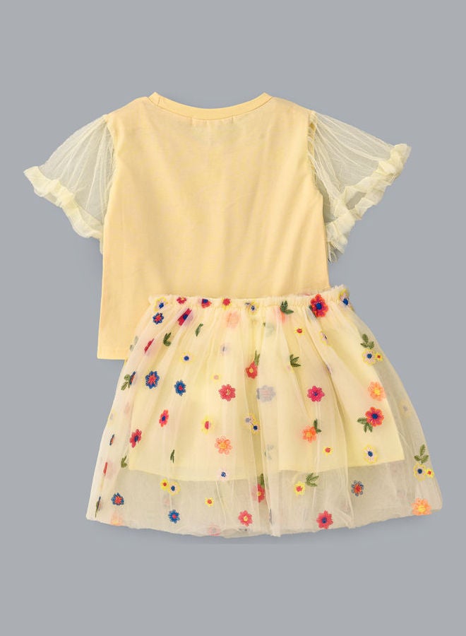 babyqlo Bell Sleeve T-Shirt And Floral Printed Skirt Set Beige  - Image 2