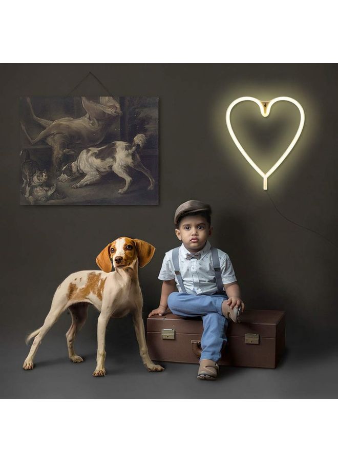 سلة مصباح LED نيون على شكل قلب أبيض 38 x 29.5سم  - Image 5