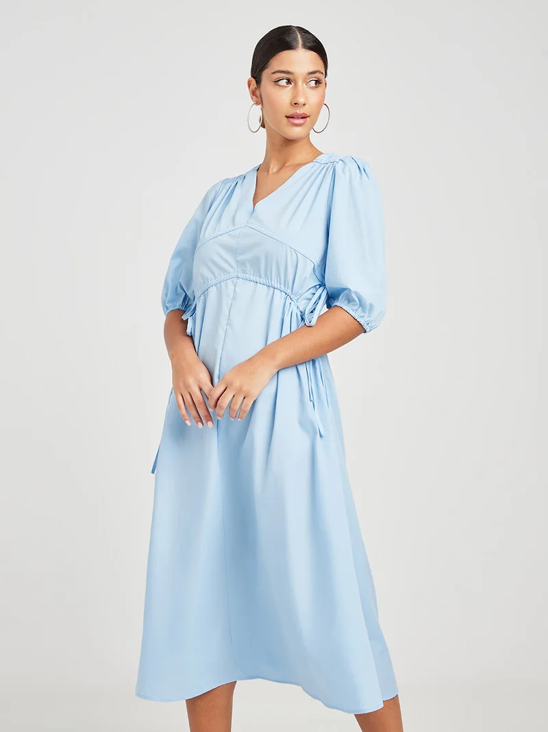 Closet By Styli Ruched Side Detail Woven A-Line Midi Dress Blue