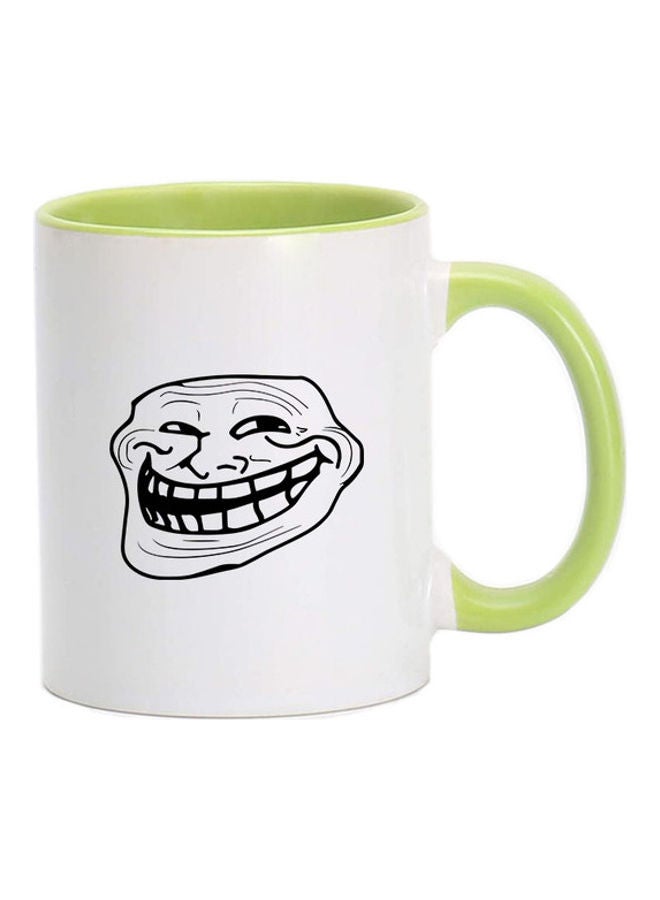 إم إي سي مج بطبعة وجه ترول أبيض/أخضر