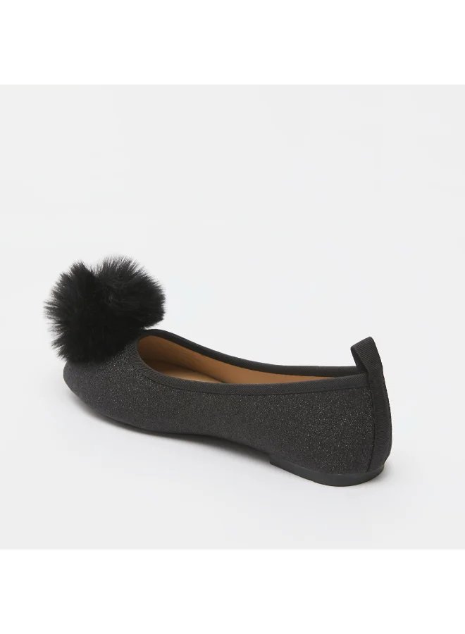 shoexpress Girls Pom-Pom Accent Round Toe Ballerina Black