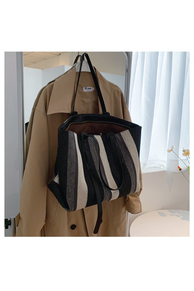 Big Bag Contrast Color Shoulder Bag Multicolour  - Image 4