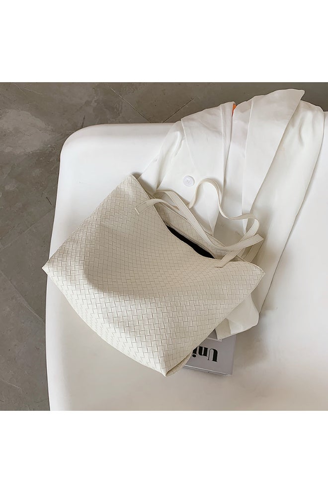 High Capacity Woven One Shoulder Bag White  - Image 3