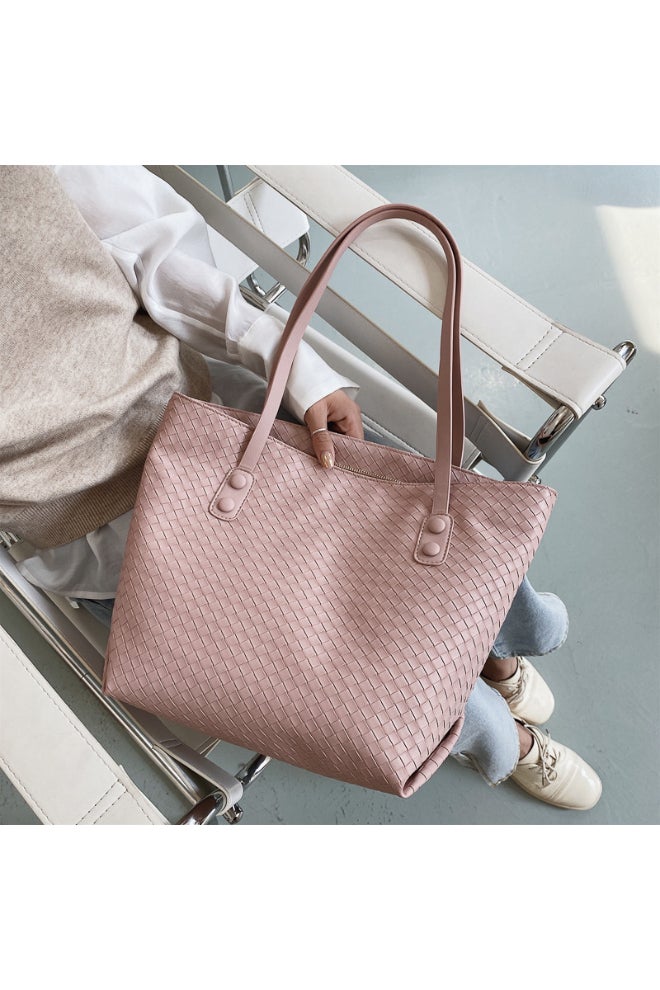 High Capacity Woven One Shoulder Bag Pink  - Image 2