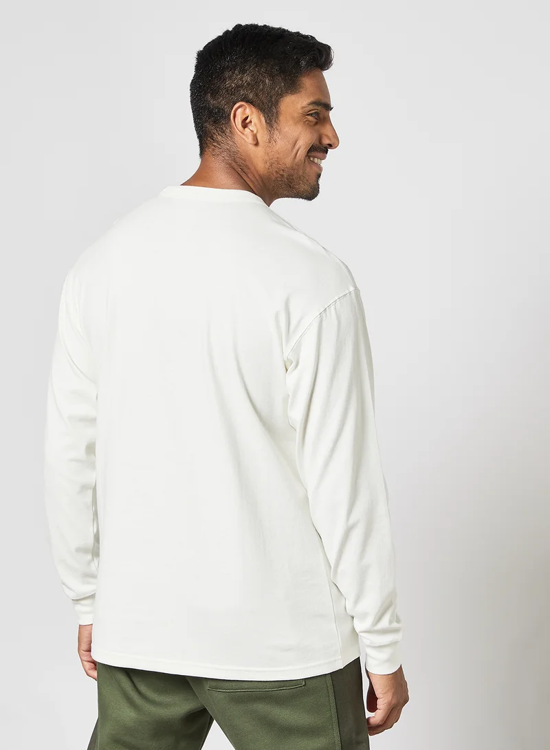 Nike NSW Premium Essentials Pocket T-Shirt Off-White