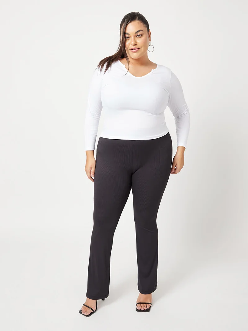 Closet By Styli Solid Pattern Long Sleeve T-Shirt White