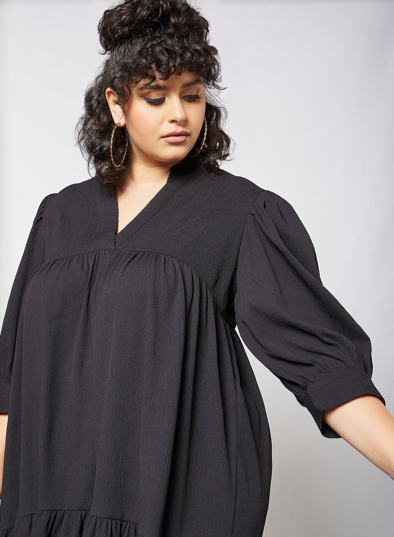Vero Moda Curve Curve V-Neck Dress Black  - Image 4