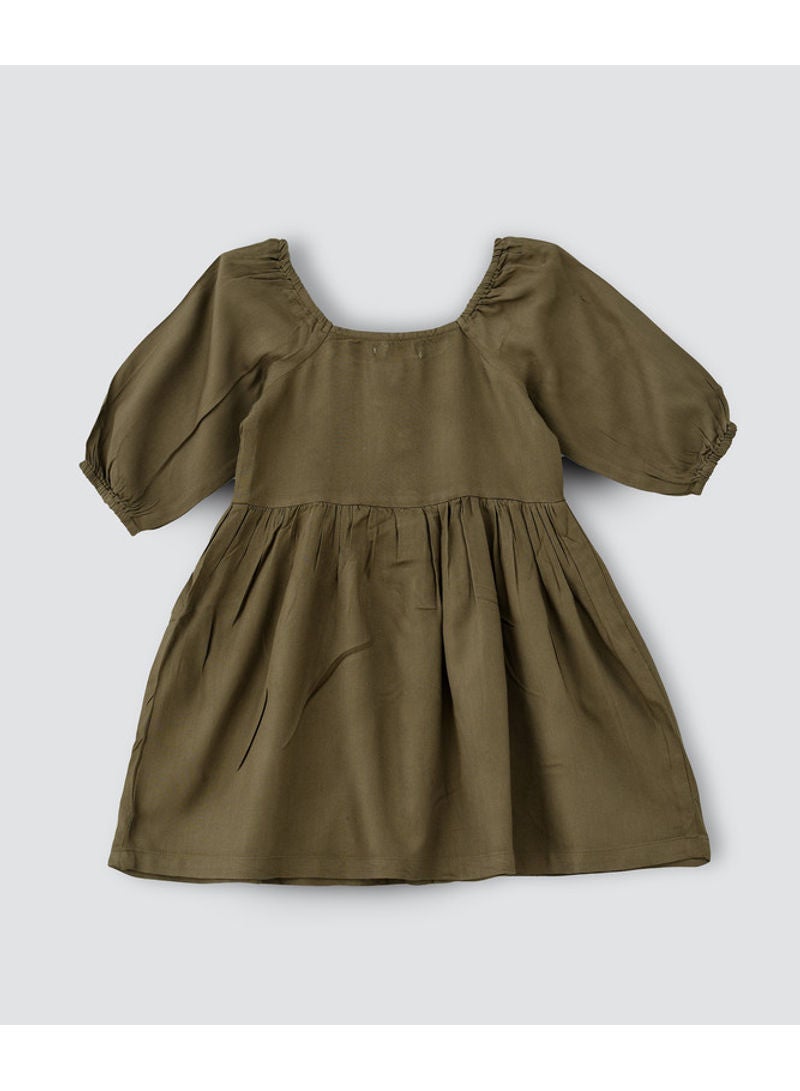 جيلين فستان مزود بأزرار أمامية بتصميم مزموم على الخصر زيتونيّ - Image 2