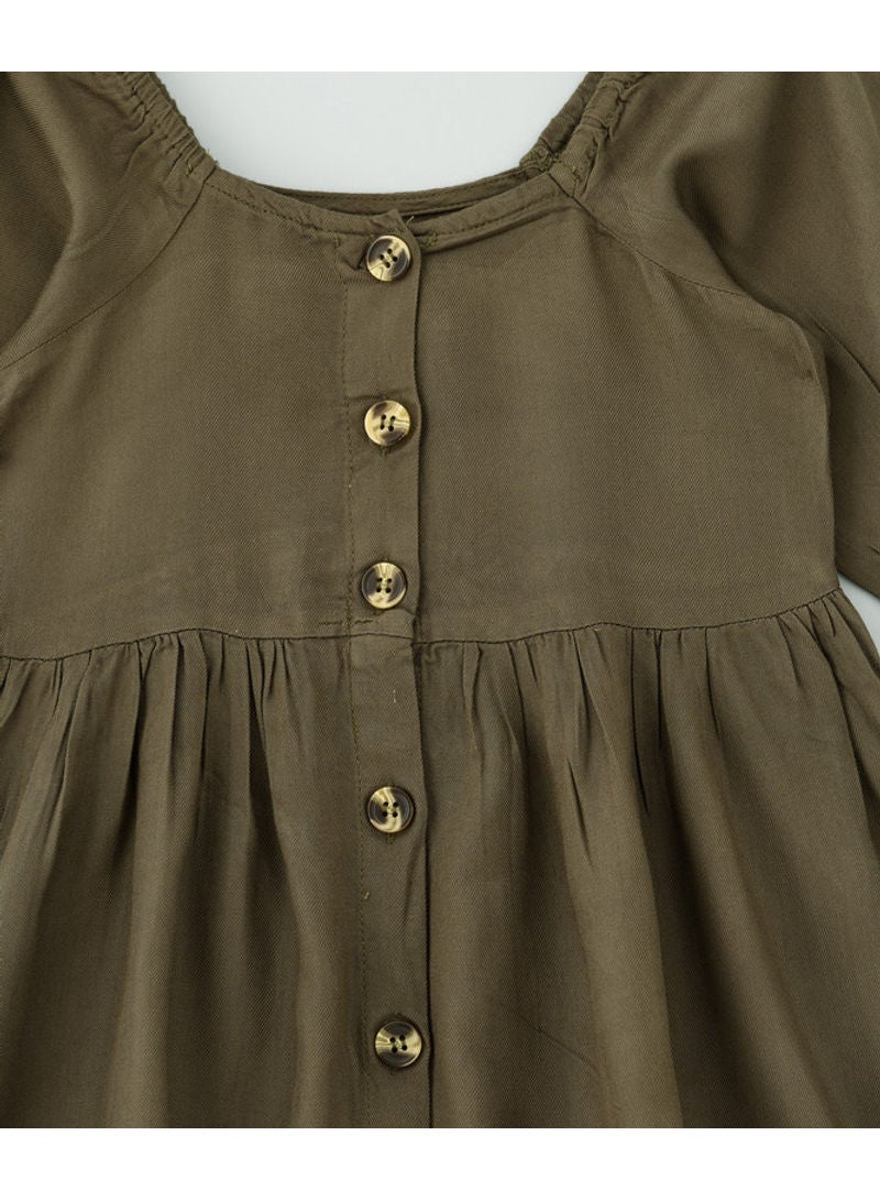 جيلين فستان مزود بأزرار أمامية بتصميم مزموم على الخصر زيتونيّ - Image 3